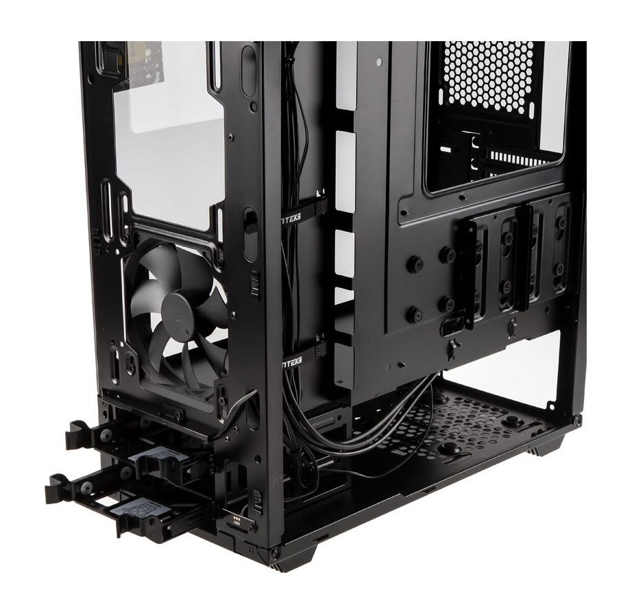 Phanteks P350X review: Quality, tempered glass and RGB at a great price