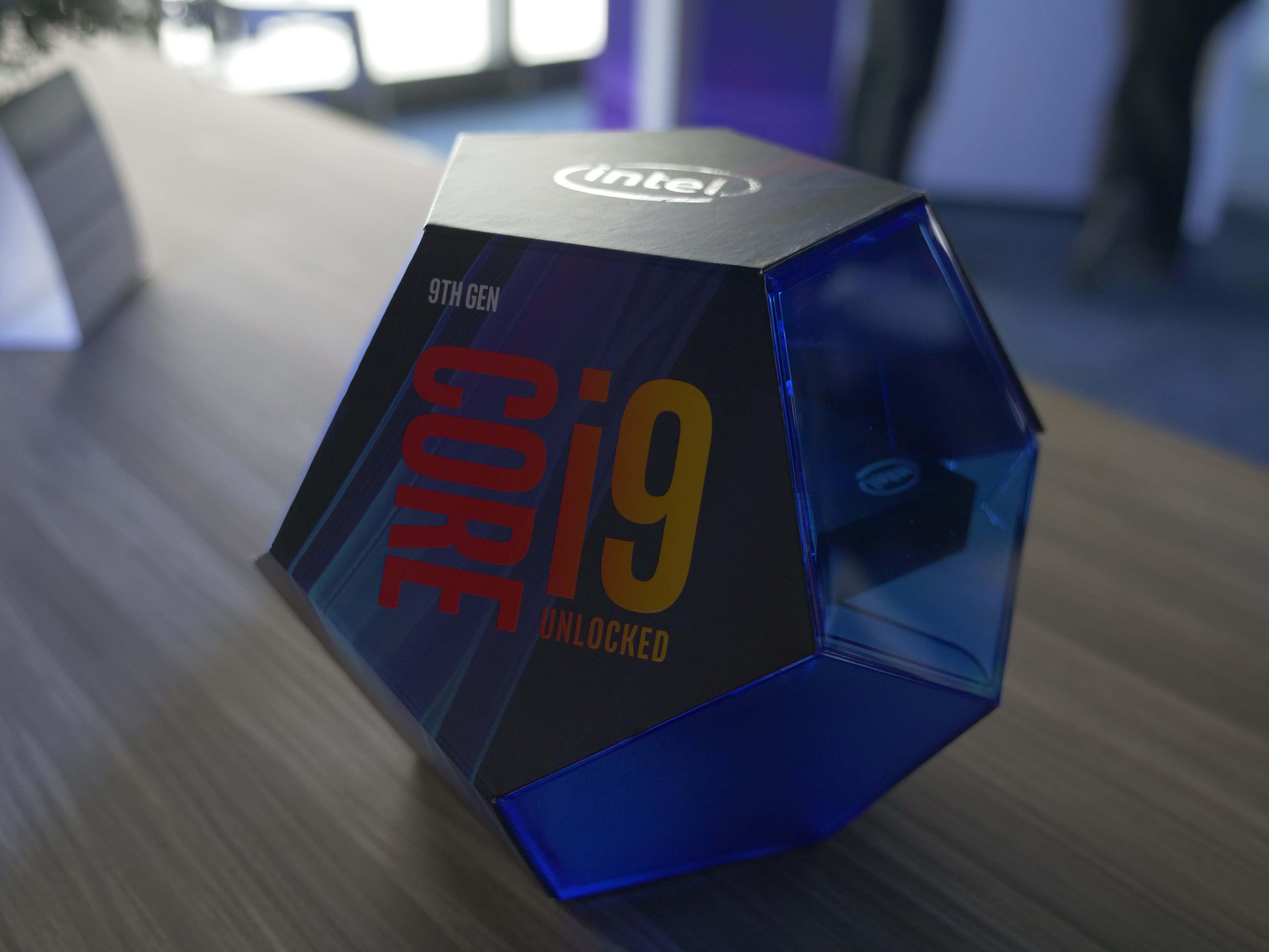Press criticises Intel for misleading comparisons between Core i9