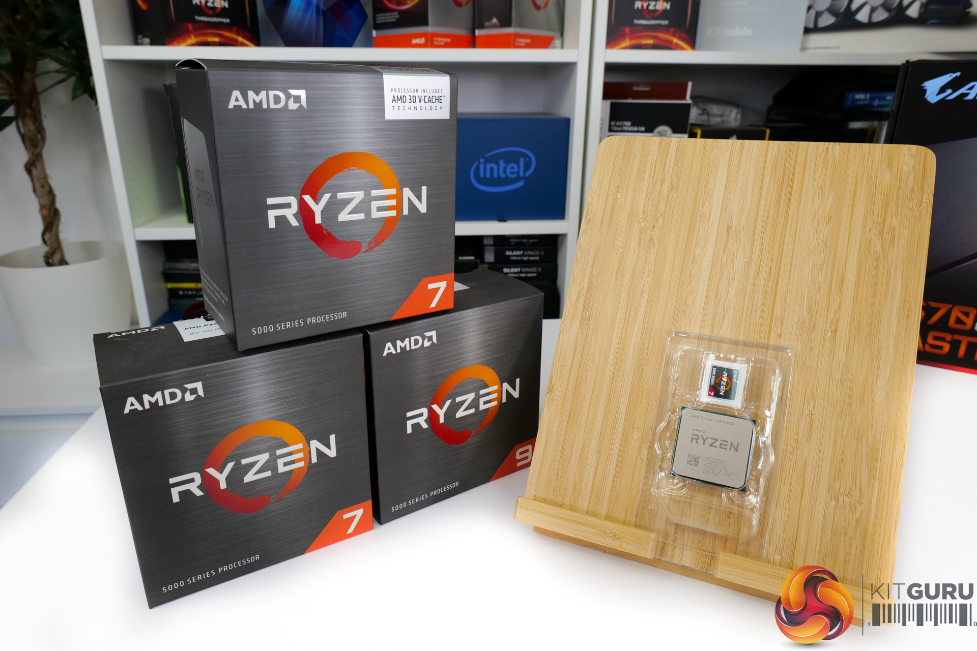 AMD Ryzen 7 5800X3D Processor Review - What does 3D V-Cache bring to the  table? - The Tech Revolutionist