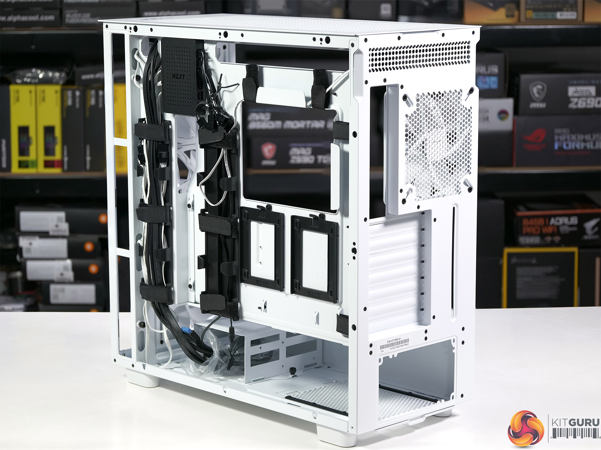 NZXT H7 Flow (White) Review - CGMagazine