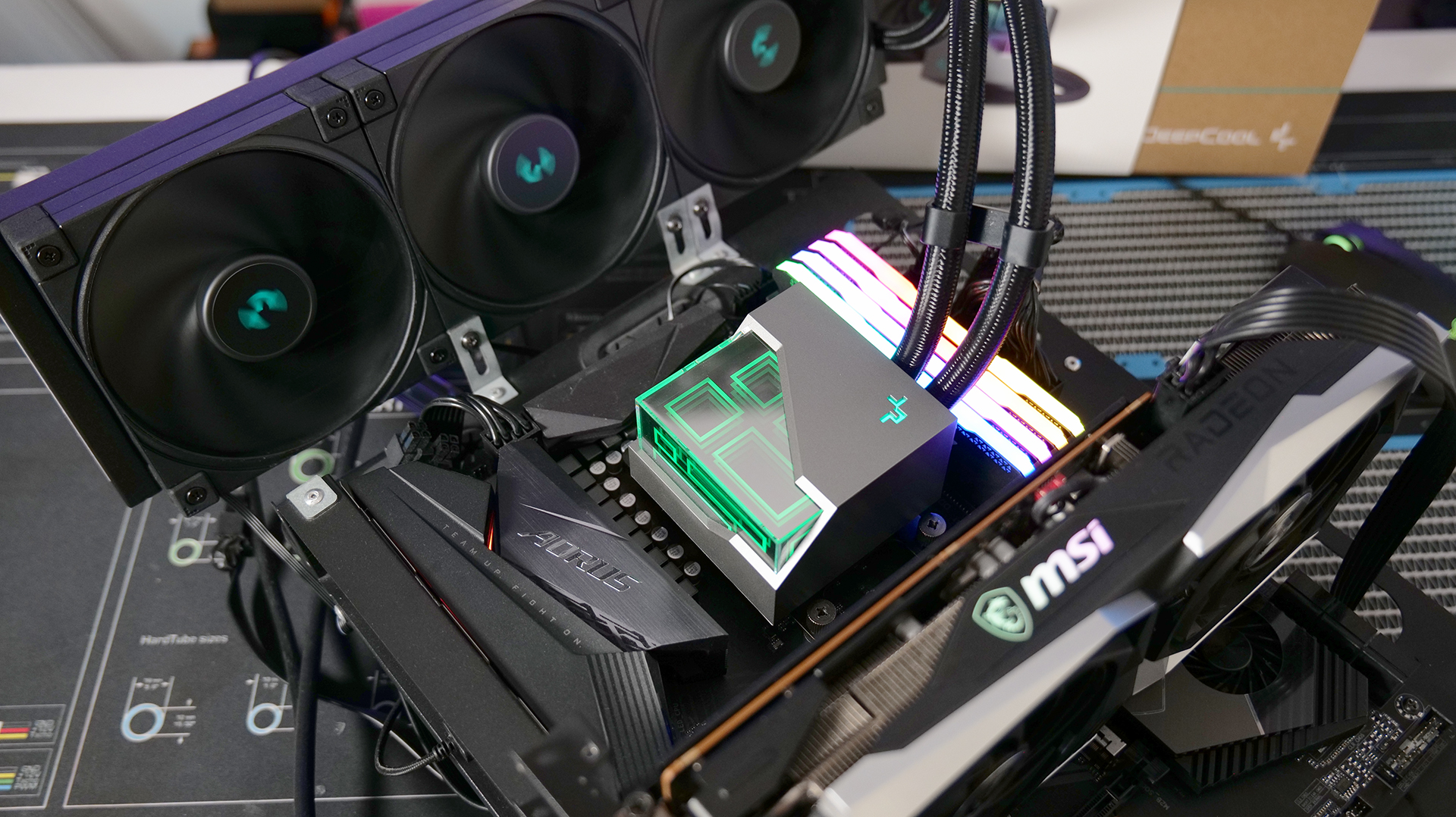DeepCool LS720 review: A 360 mm AIO with RGB, but without cable