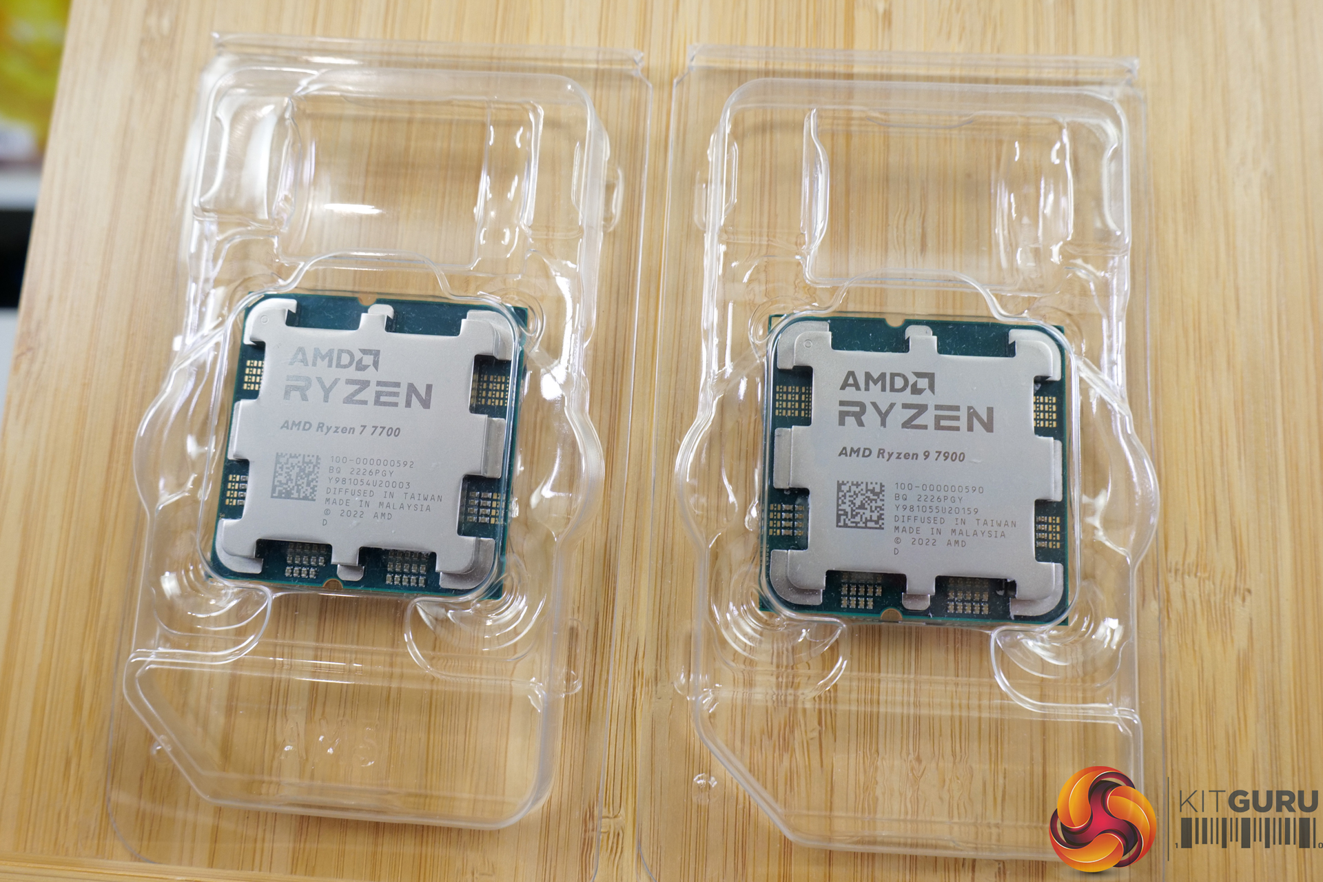 AMD Ryzen 9 7900 12 Core & Ryzen 7 7700 8 Core 'Zen 4 Non-X' CPUs