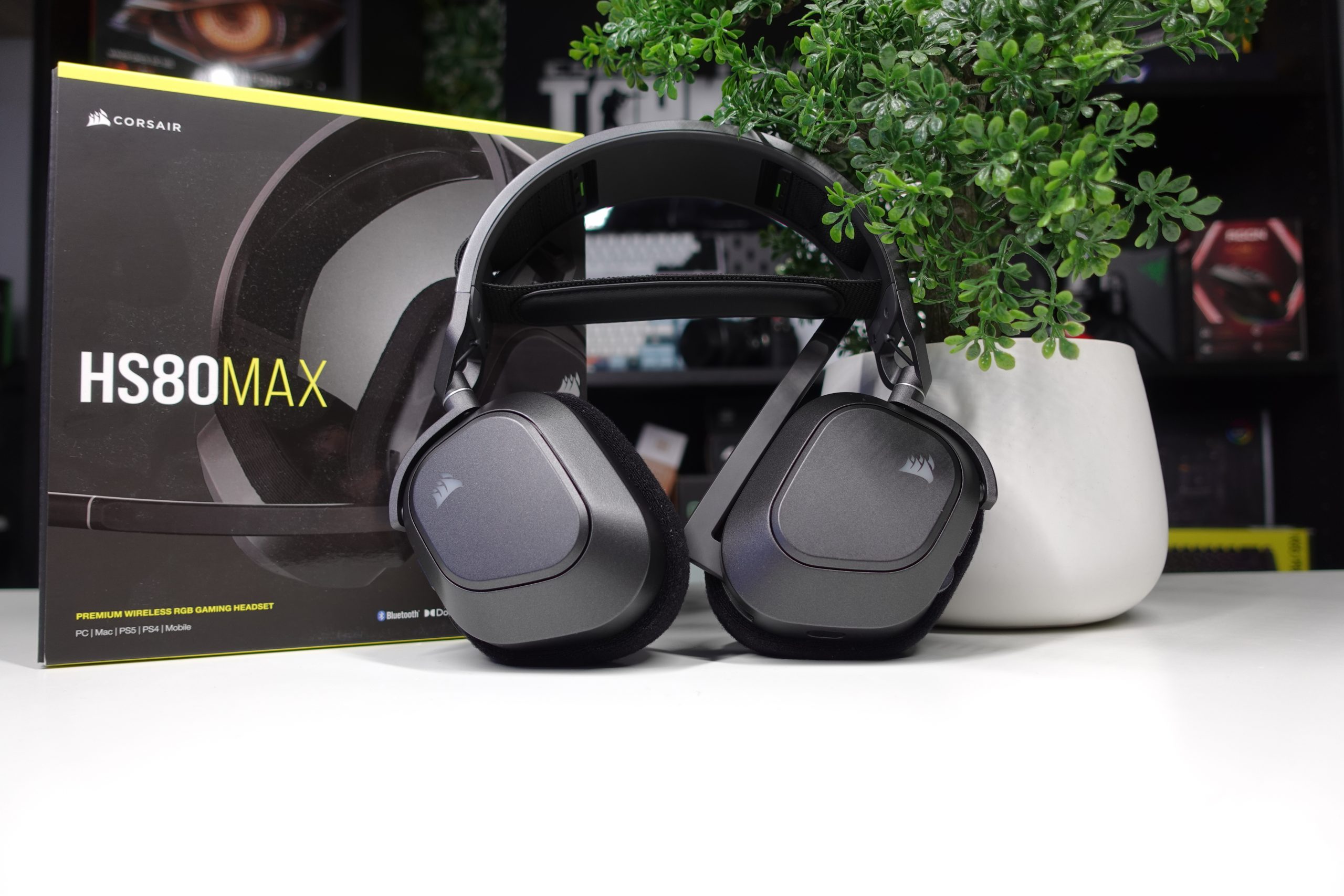 Corsair HS80 Max review: Excellent wireless gaming headset